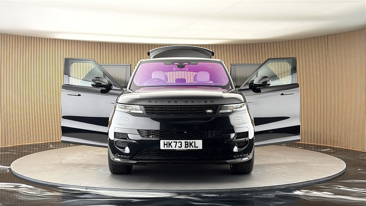 More views of Land Rover Range Rover Sport