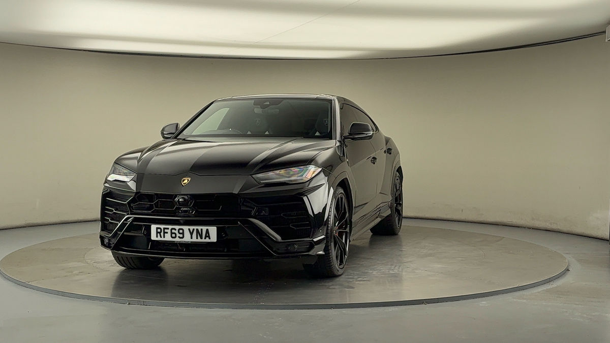 More views of Lamborghini Urus