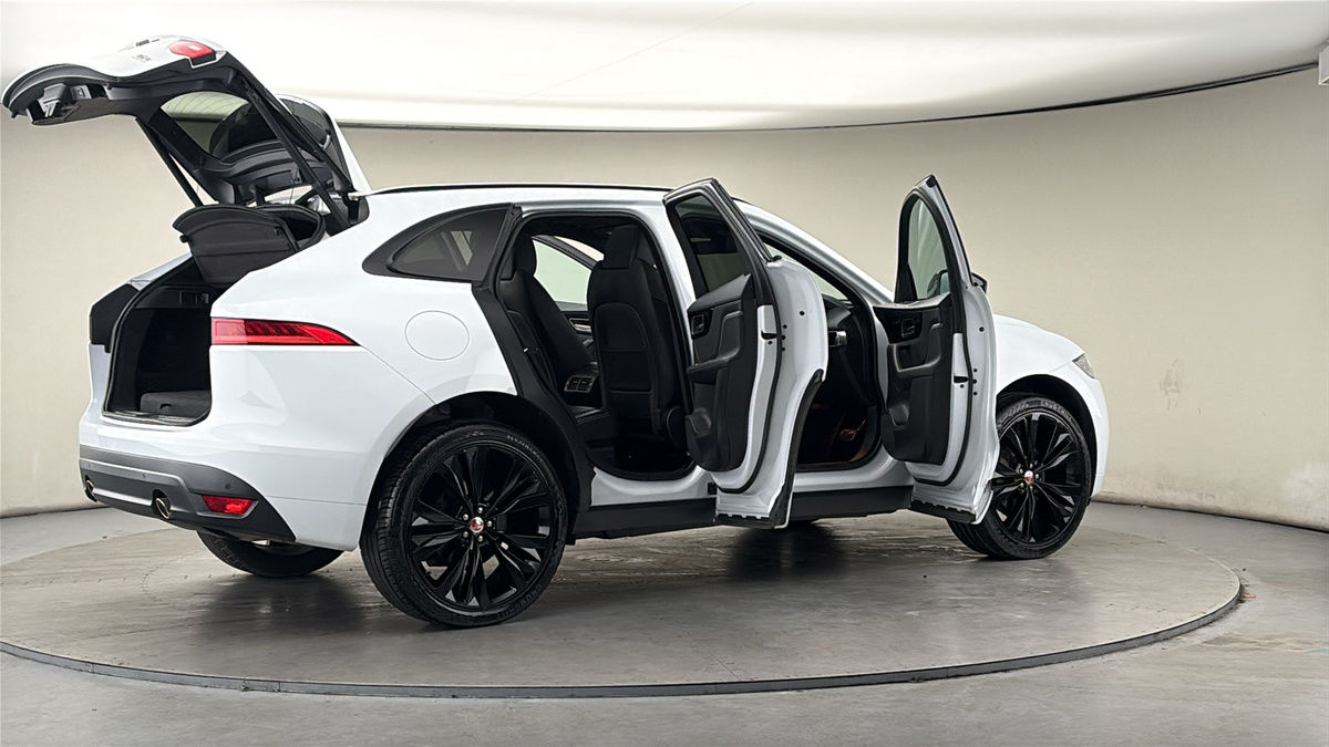 More views of Jaguar F-PACE