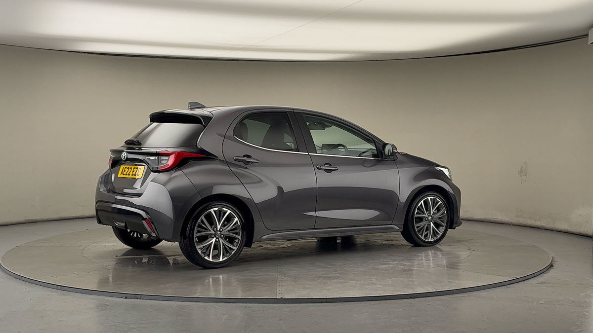 More views of Toyota Yaris