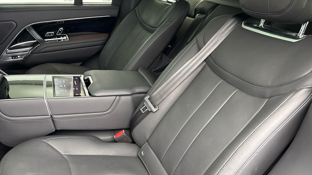 Land Rover Range Rover Image 9