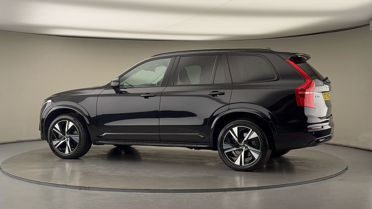 More views of Volvo XC90