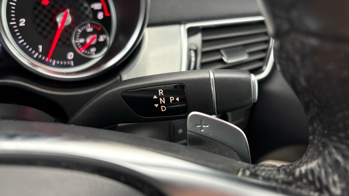 Mercedes-Benz GLE Image 27
