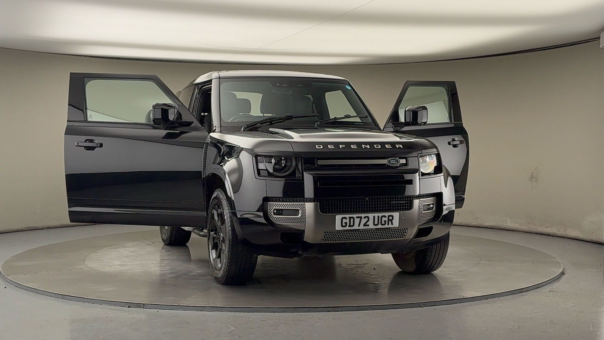 More views of Land Rover Defender 90