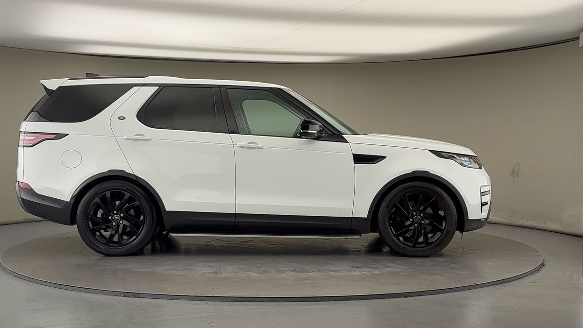 Land Rover Discovery Image 16