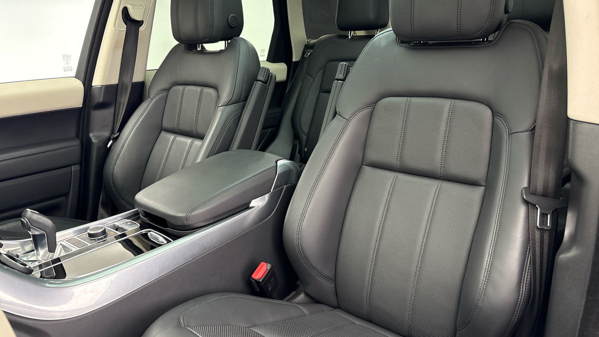 Land Rover Range Rover Sport Image 7