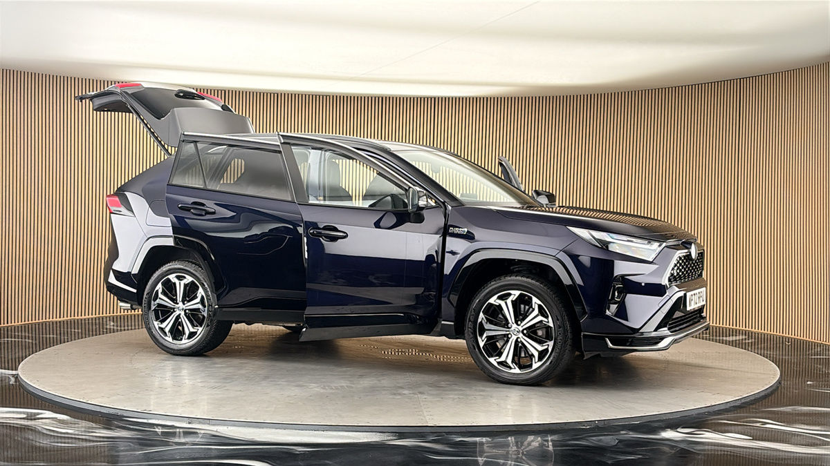 More views of Toyota RAV4