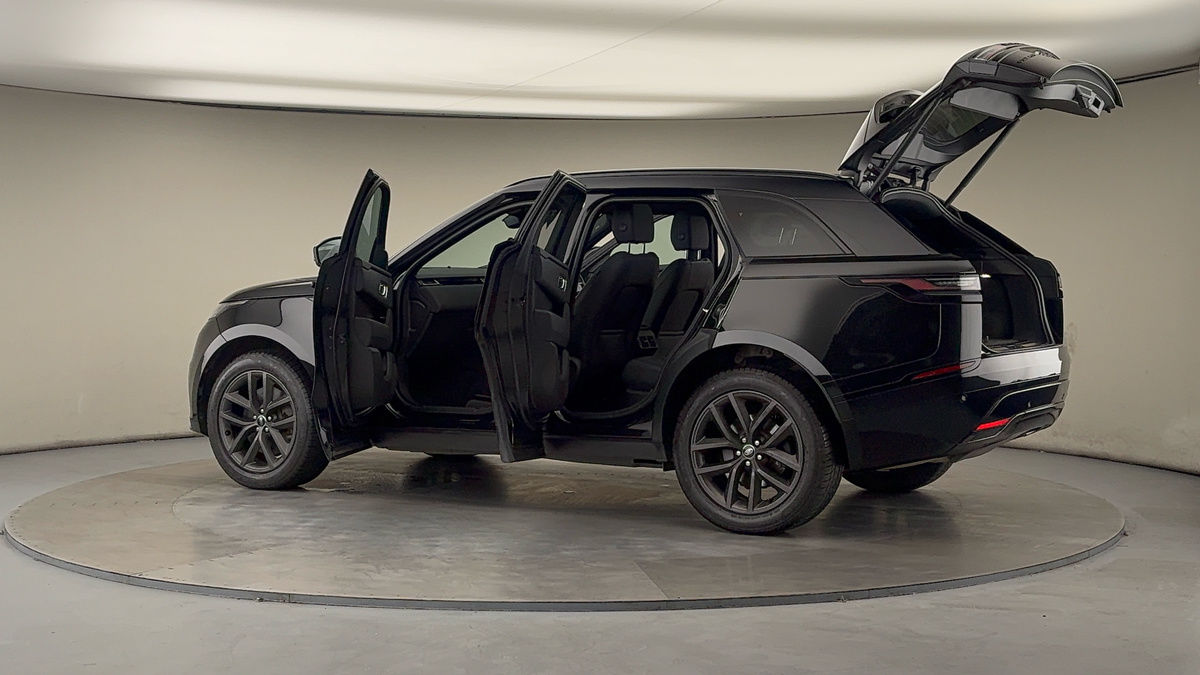 More views of Land Rover Range Rover Velar