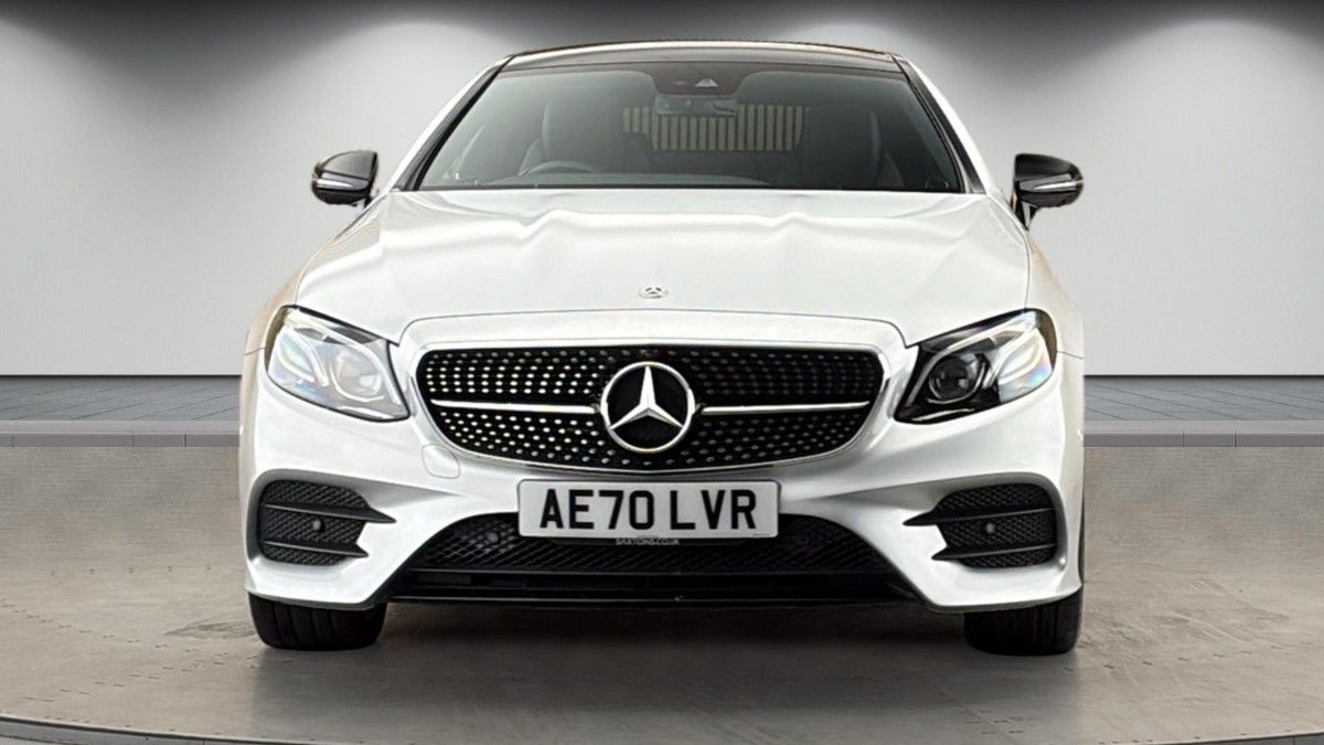 Mercedes-Benz E Class Image 3