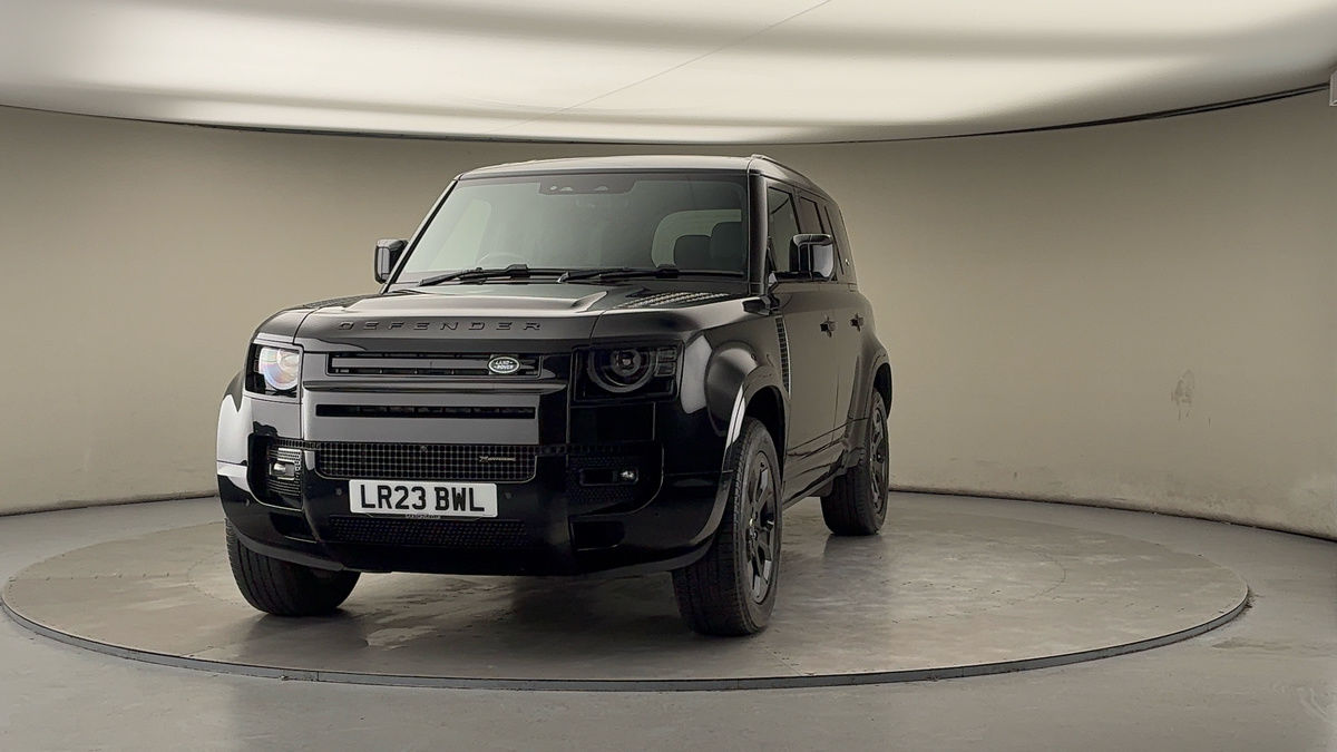 More views of Land Rover Defender 110