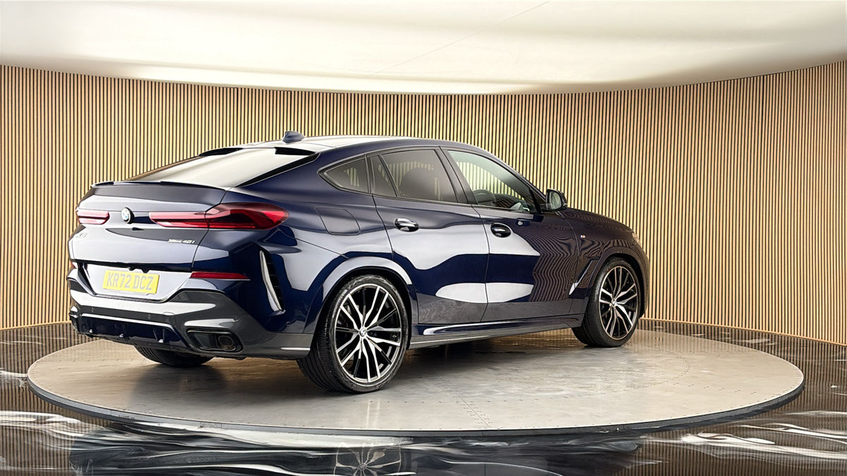 BMW X6 Image 21