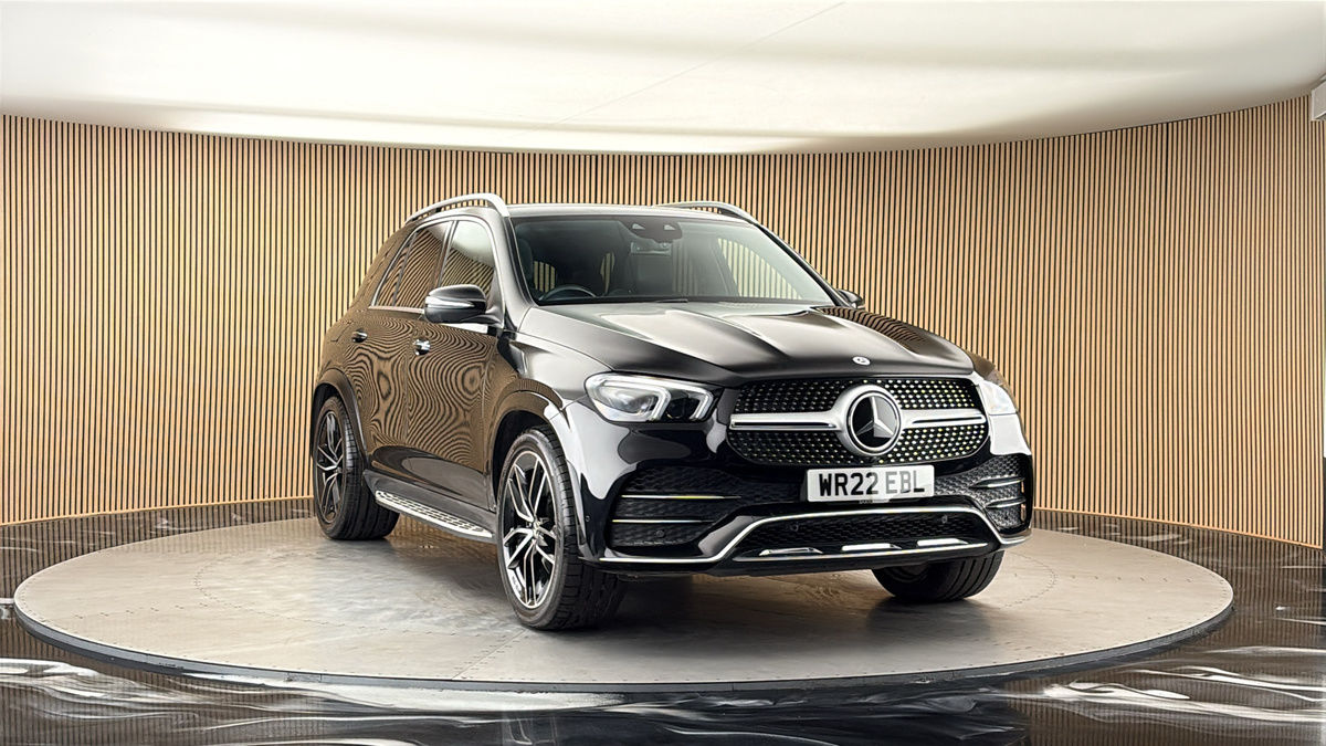 More views of Mercedes-Benz GLE