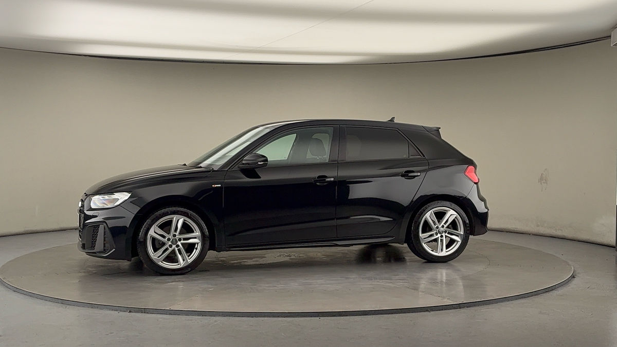 More views of Audi A1