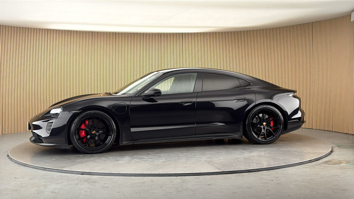 More views of Porsche Taycan
