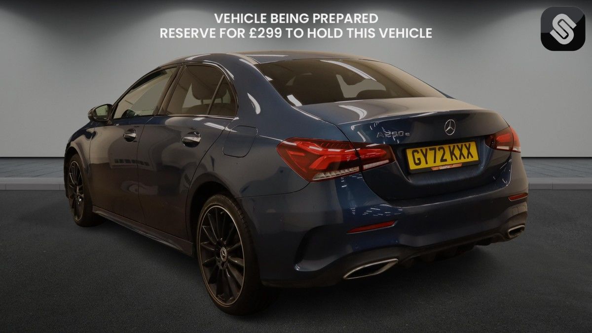 Mercedes-Benz A Class Image 3