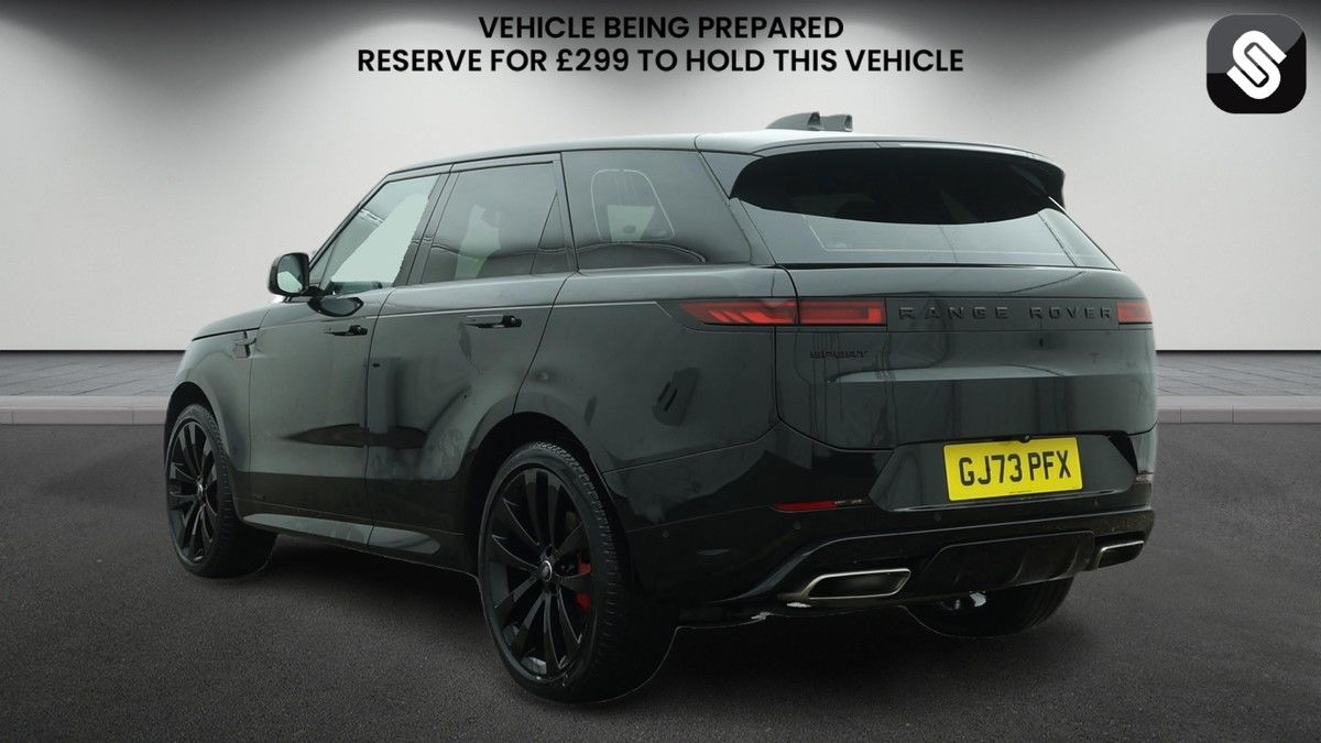 Land Rover Range Rover Sport Image 3