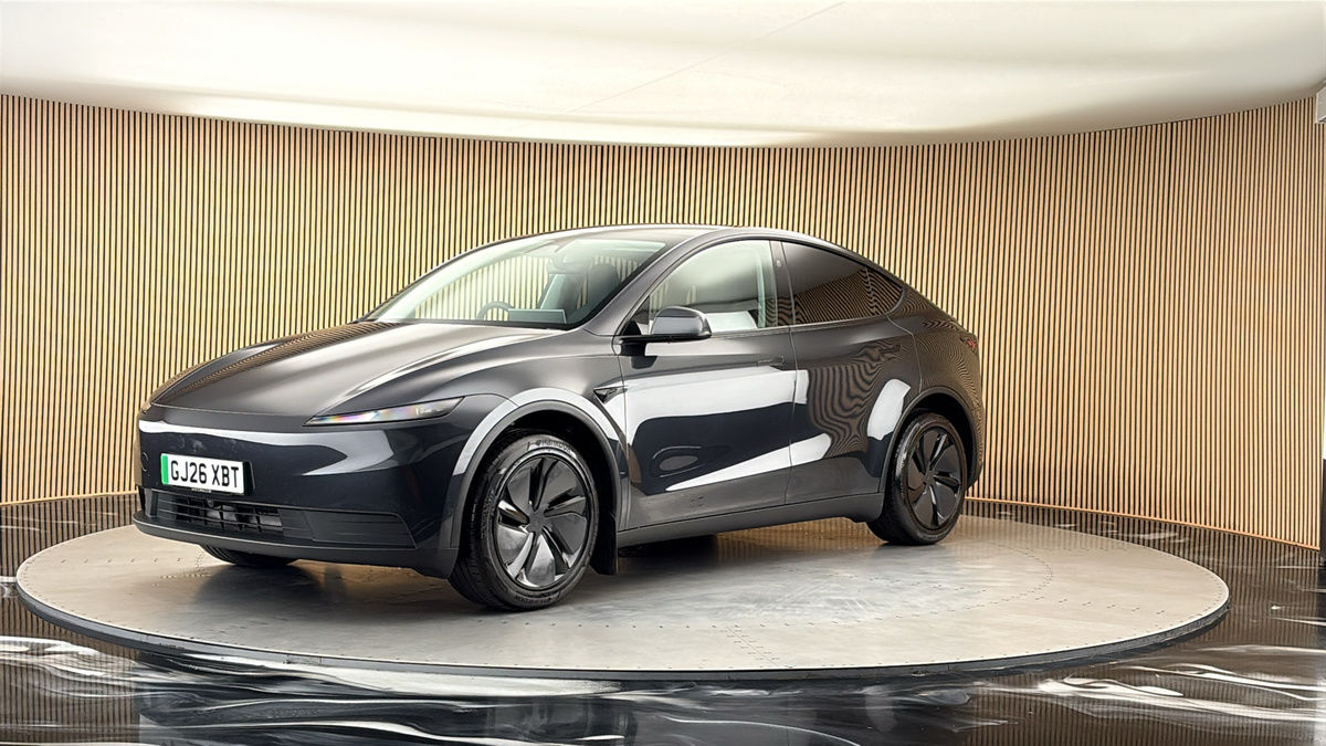 Tesla Model Y Image 20