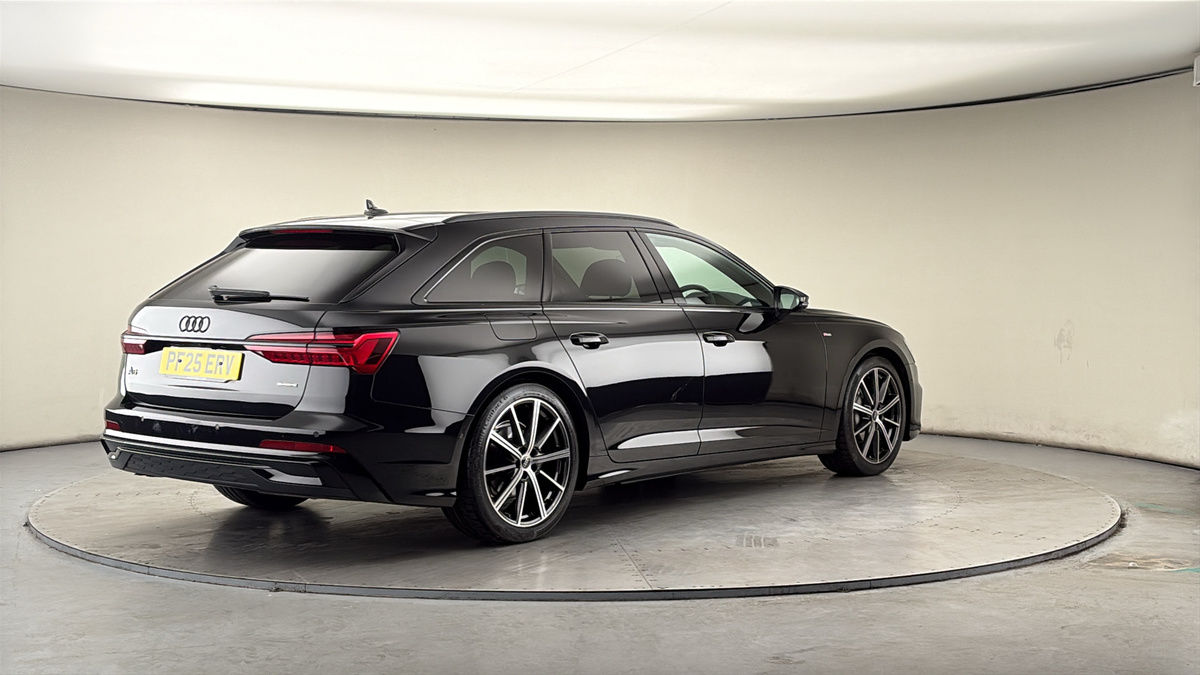 Audi A6 Avant Image 21