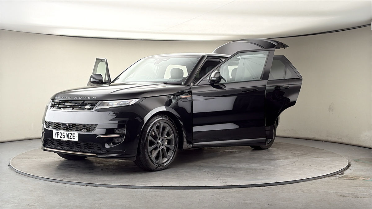 More views of Land Rover Range Rover Sport