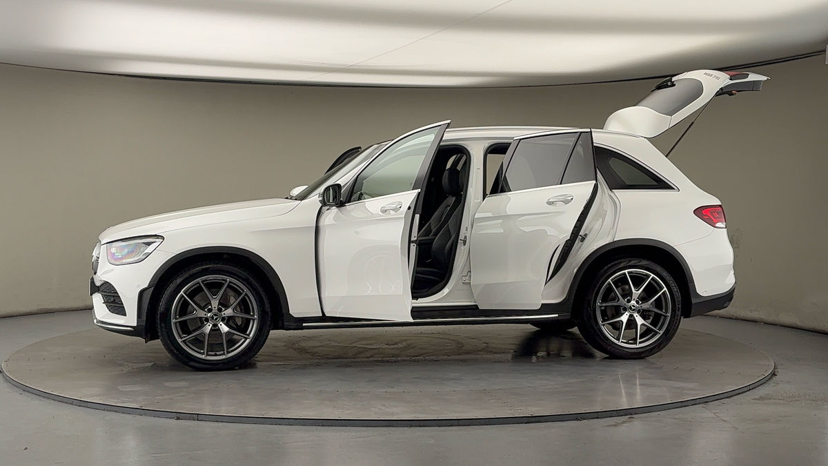 More views of Mercedes-Benz GLC