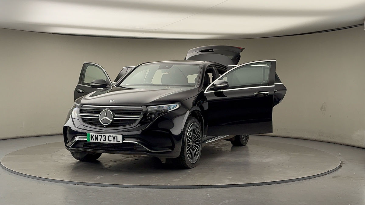 More views of Mercedes-Benz EQC