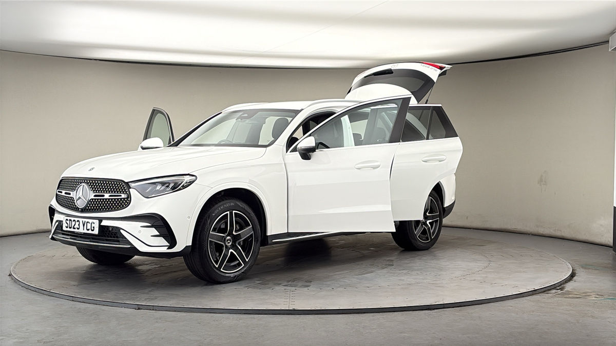 Mercedes-Benz GLC Image 22