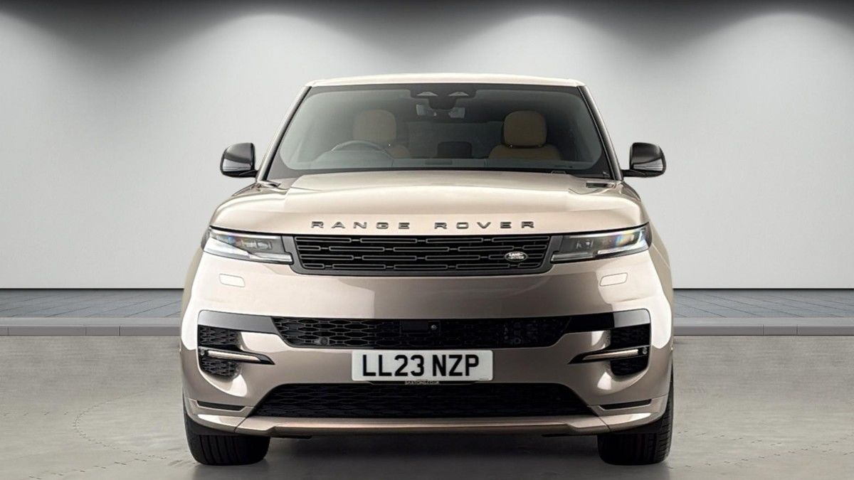 Land Rover Range Rover Sport Image 3