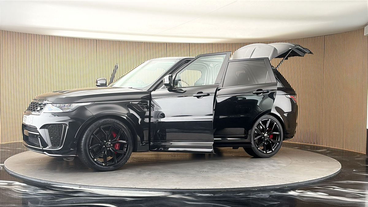 More views of Land Rover Range Rover Sport