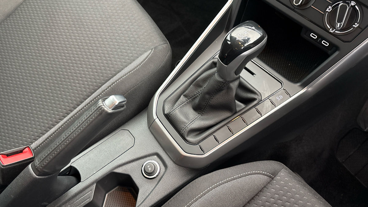 Volkswagen Polo Image 18