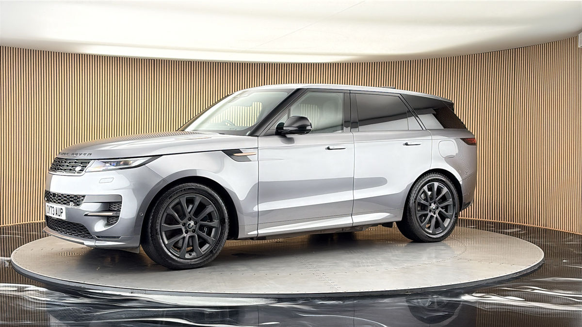 More views of Land Rover Range Rover Sport