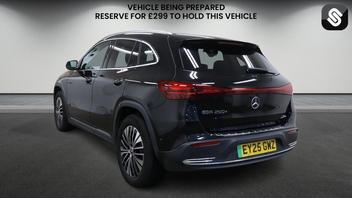 Mercedes-Benz EQA Image 3