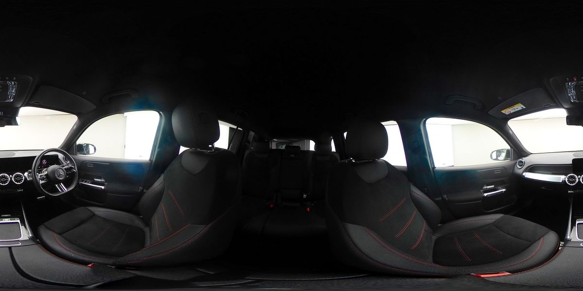 More views of Mercedes-Benz GLB