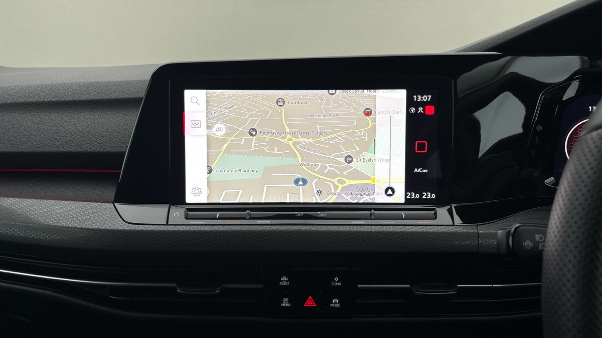 Volkswagen Golf Image 17