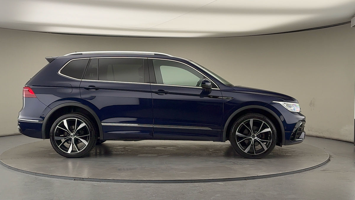 Volkswagen Tiguan Allspace Image 16