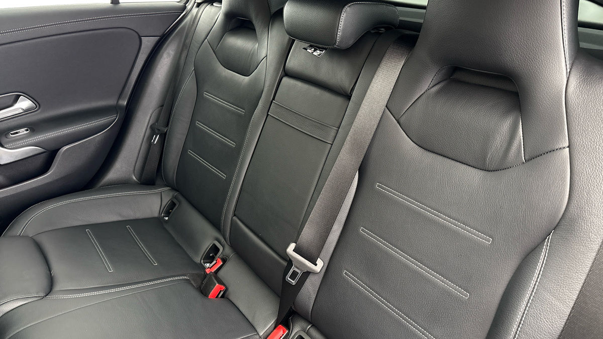 Mercedes-Benz A Class Image 8