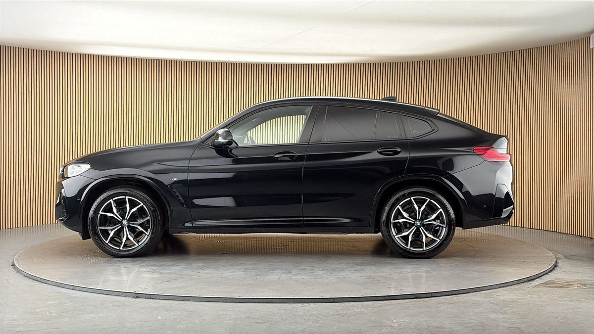 BMW X4 Image 15