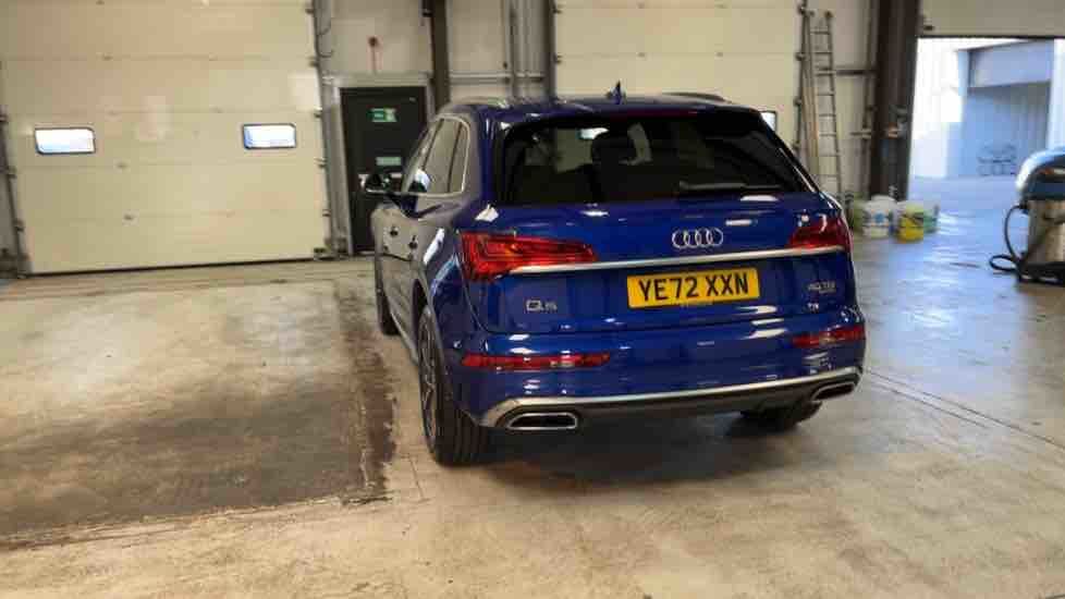 More views of Audi Q5