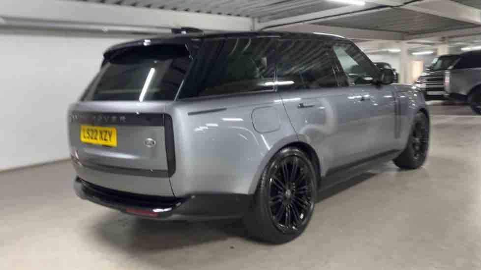 More views of Land Rover Range Rover