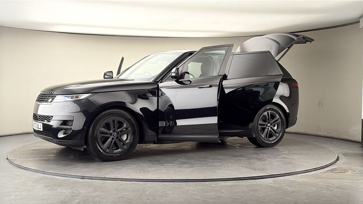 More views of Land Rover Range Rover Sport