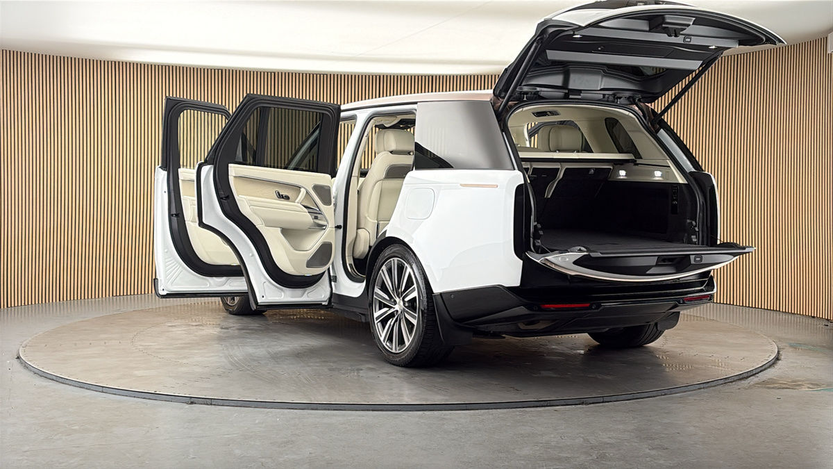 Land Rover Range Rover Image 23