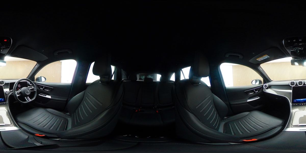 More views of Mercedes-Benz GLC