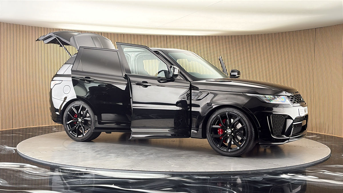 More views of Land Rover Range Rover Sport