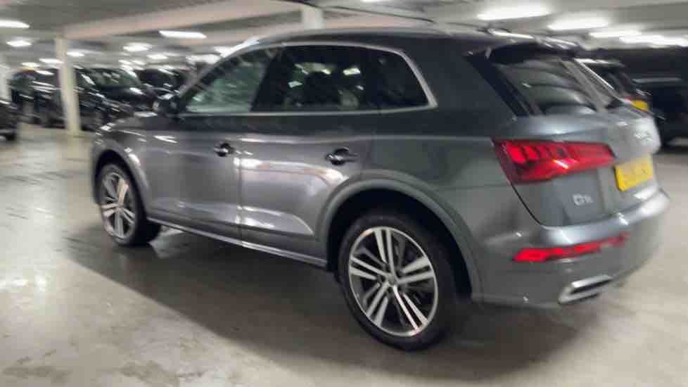More views of Audi Q5