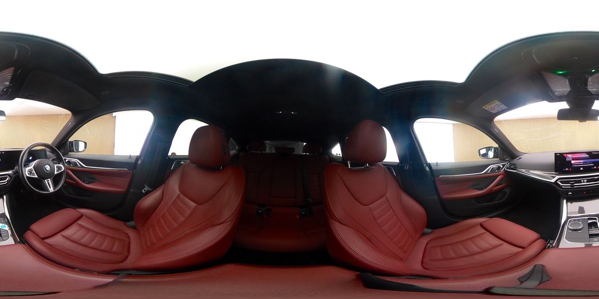 More views of BMW i4