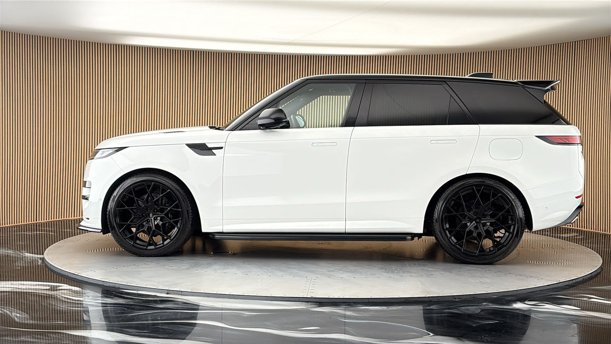 More views of Land Rover Range Rover Sport