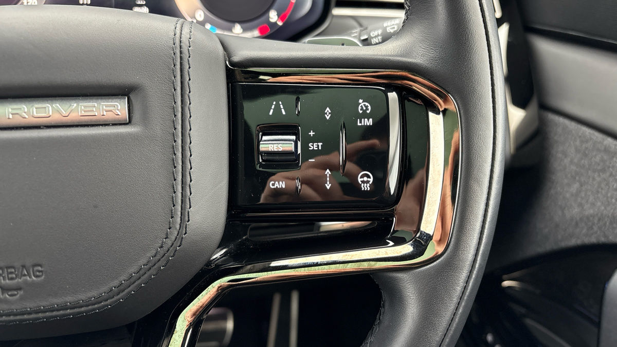 Land Rover Range Rover Sport Image 14