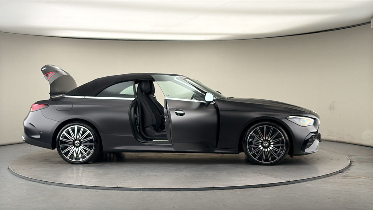 More views of Mercedes-Benz CLE