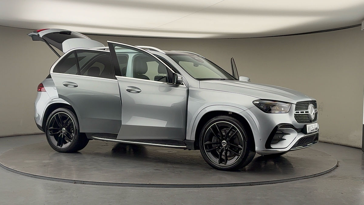 More views of Mercedes-Benz GLE