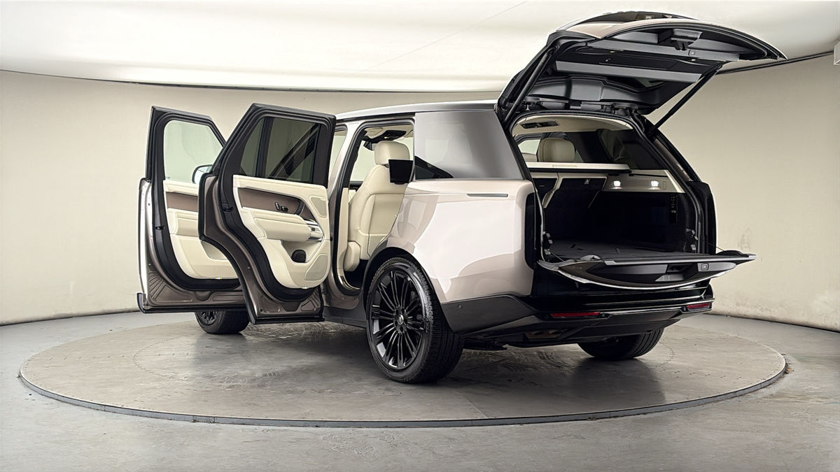 Land Rover Range Rover Image 23