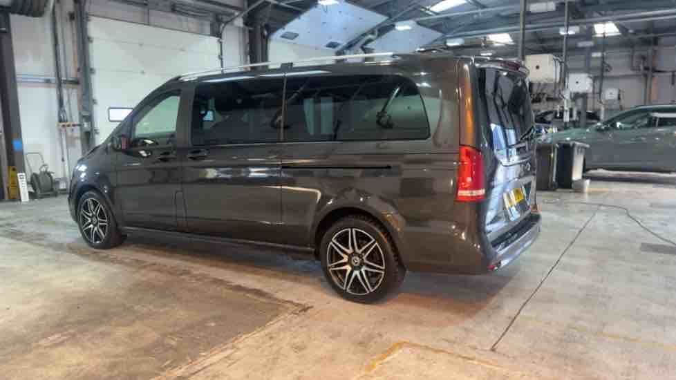 More views of Mercedes-Benz V Class